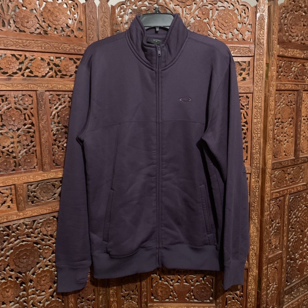 Purple Men’s Oakley Jacket Size Medium